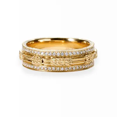 Band ring with two rows of diamonds