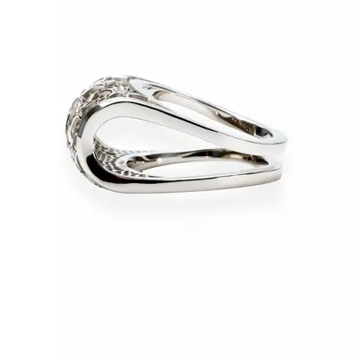 Lucea Ring