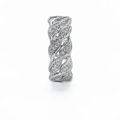 Wavy Eternelle Ring